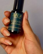 Sculpted Nail & Cuticle Oil - Image 3