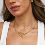 Api Necklace - Gold