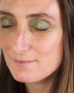 Coral Reef Refillable Mineral Eyeshadow Palette - Image 3