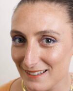 Mud Cake Mascara Compact - Image 6