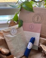 Pause Ritual Set | Pulse Point Roll On and 70g Pack of Bath Salts - Image 2