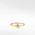 Singular Gold Ring