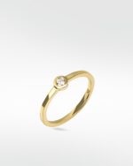 Singular Gold Ring - Image 3