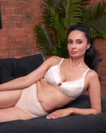 Rosie - Silk & Organic Cotton Lace Full Cup Wireless Bra - Image 7